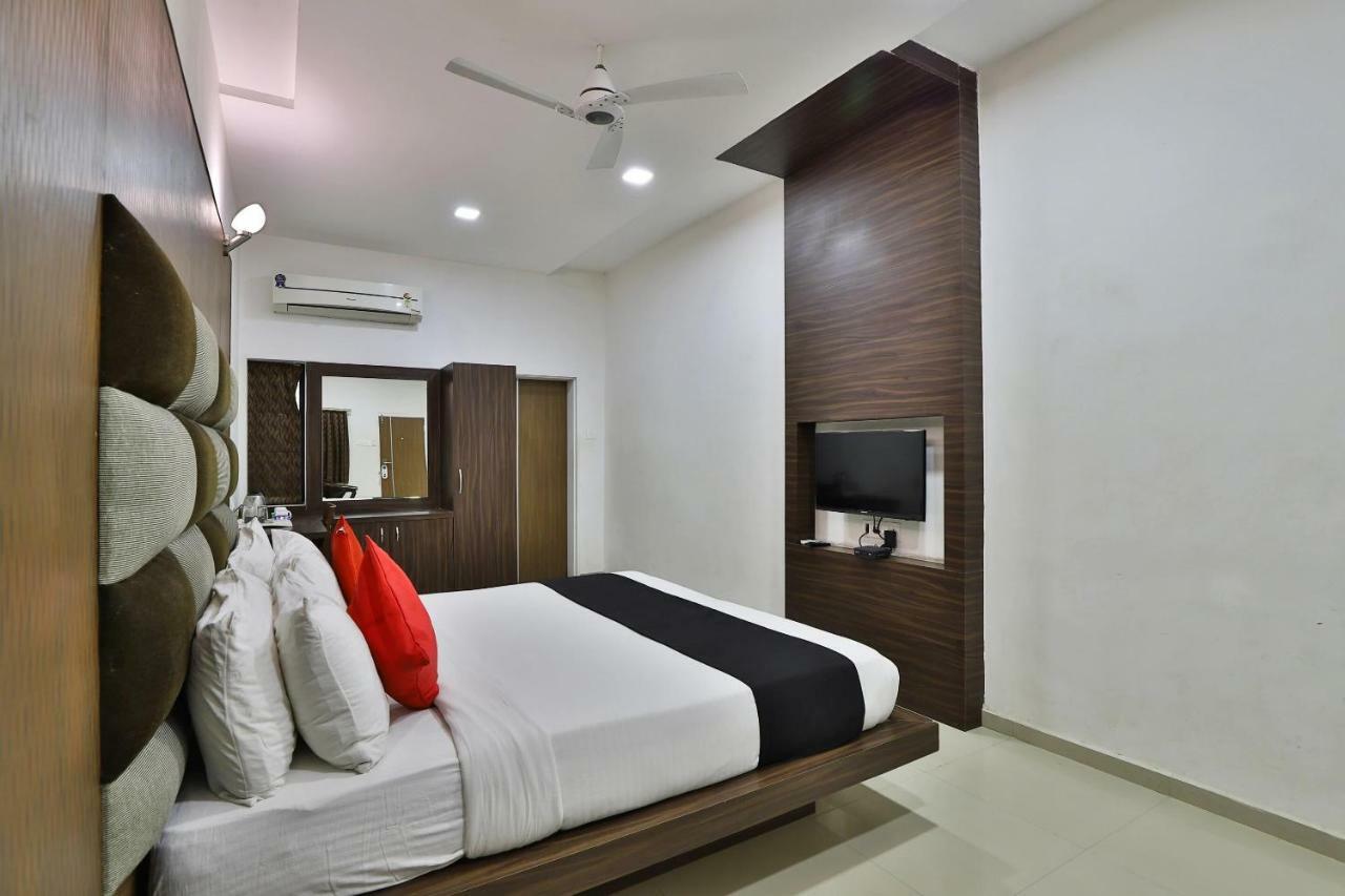 Banyan Paradise Resort Vadodara Luaran gambar